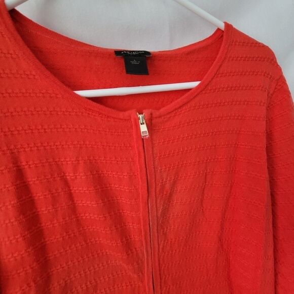 Ann Taylor Large Red Zip Up Blouse 3/4 Sleeve office dressy textured EUC - Picture 4 of 8